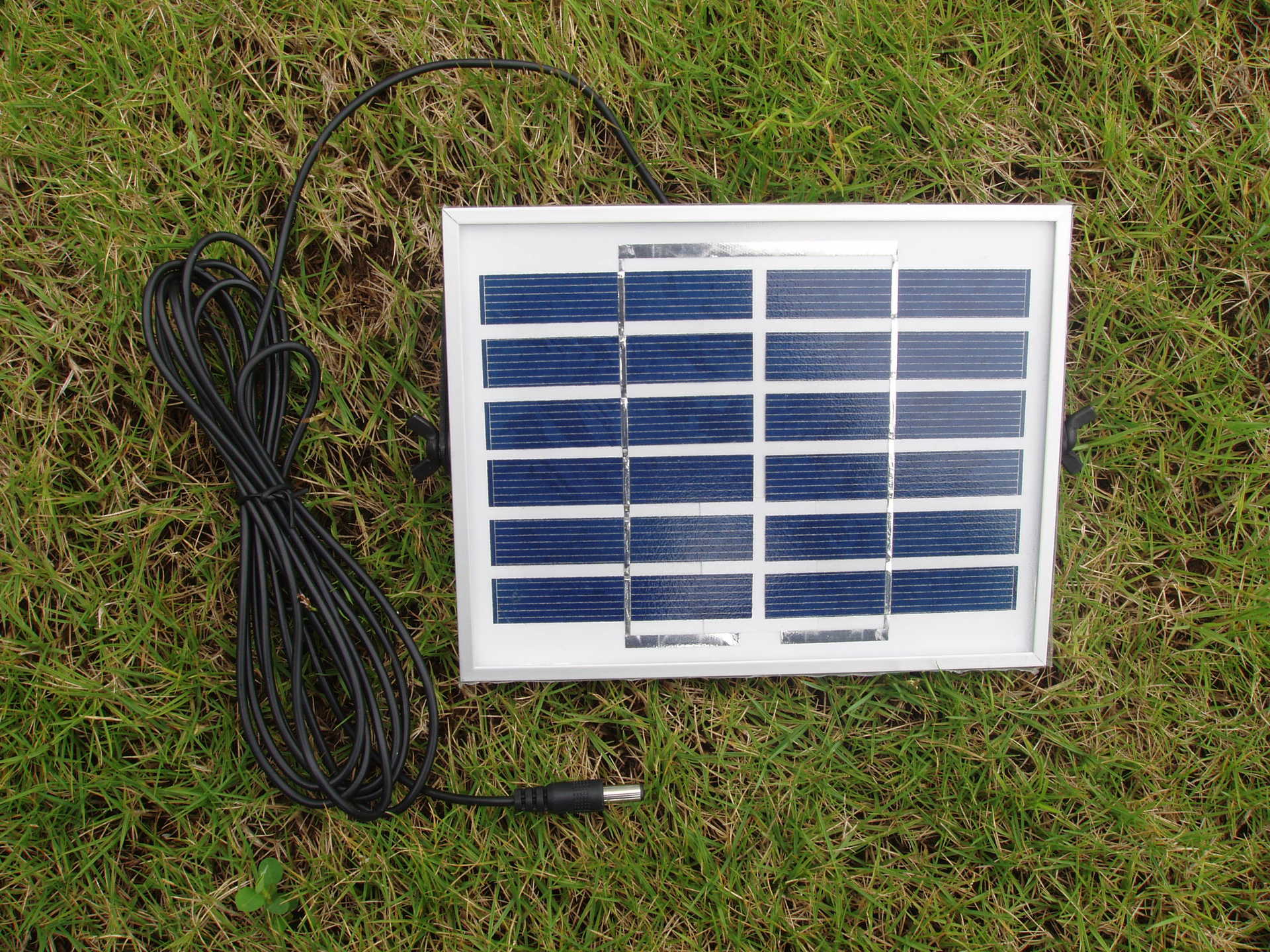 拜仁5将更衣室大秀耐克鞋 德媒:对赞助商不尊重-JDB电子试玩网页版(图2) JDB电子