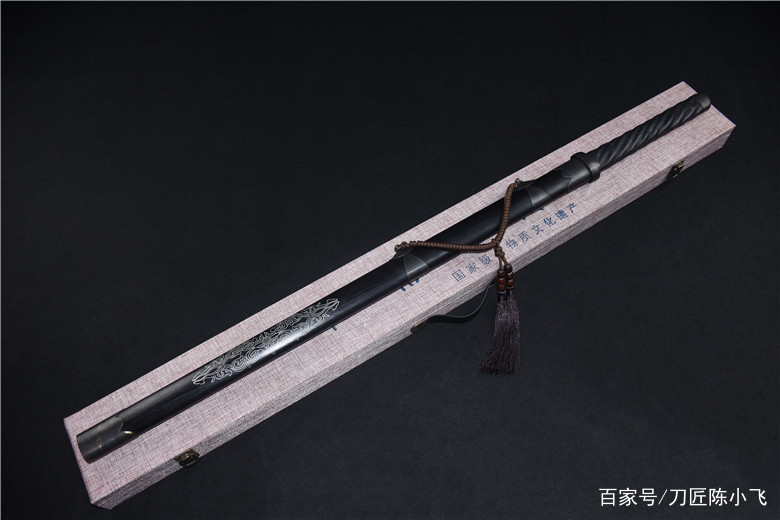 冬季大衣街拍 百搭的大衣来瞧瞧潮人是怎么穿的吧‘JDB电子试玩网页版’(图3) JDB电子